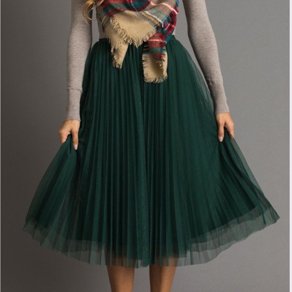 Elegant Green Midi Skirt